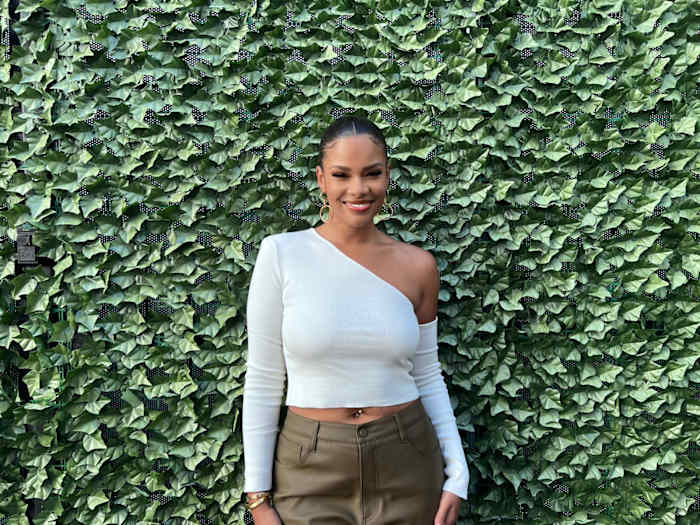 Kamie Crawford SI Swimsuit Rookie Announcement 2